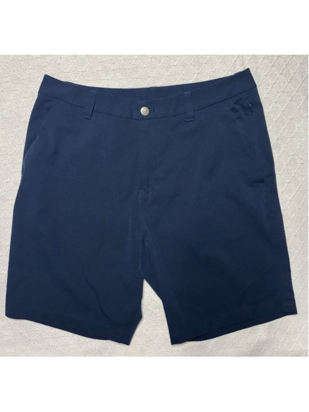 lululemon athletica Men's Flat Front Shorts - Dark Navy
